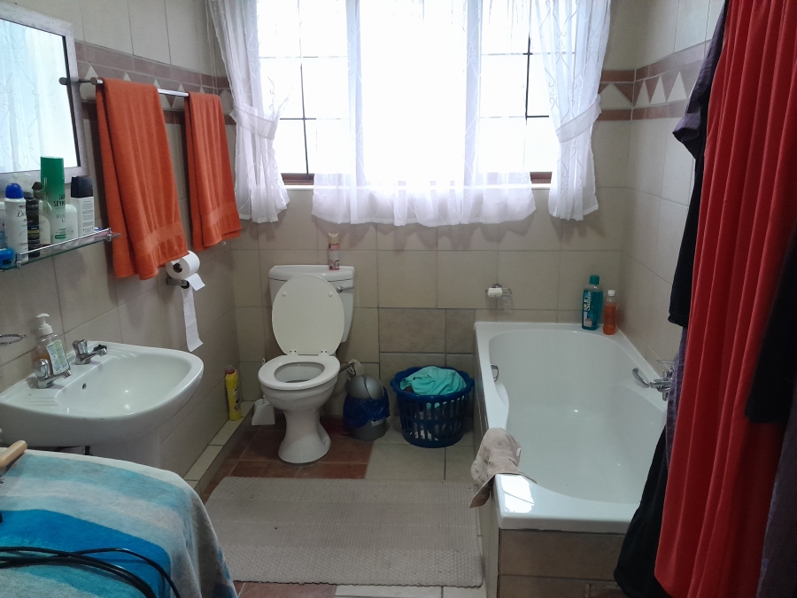 3 Bedroom Property for Sale in Bodorp North West